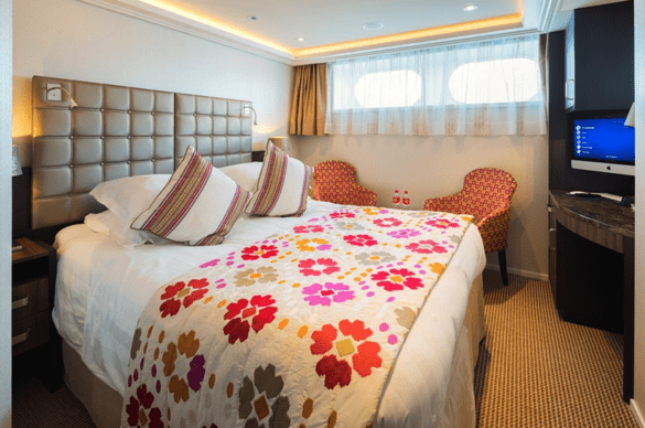 AmaWaterways AmaSiena CAT D 1.png